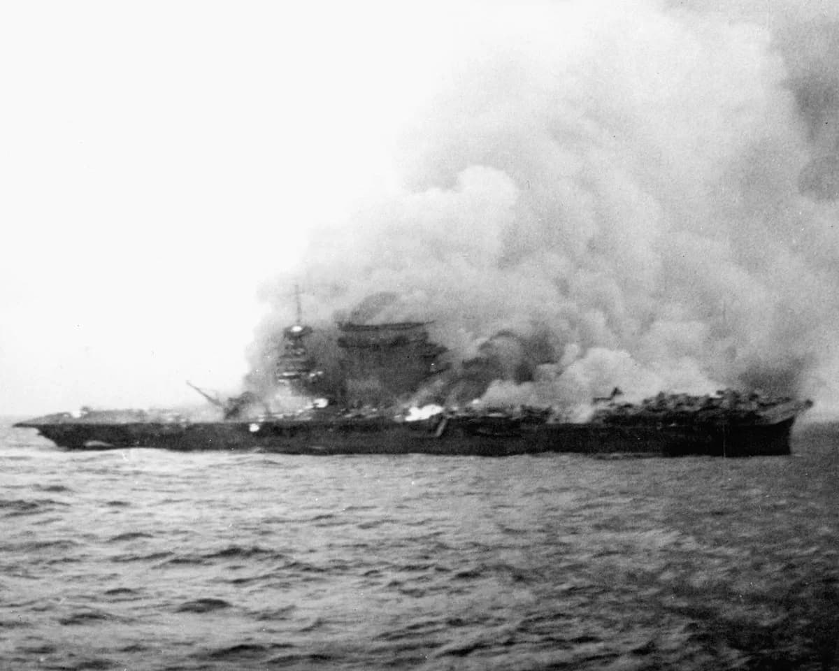Explosion à bord de l'USS Lexington