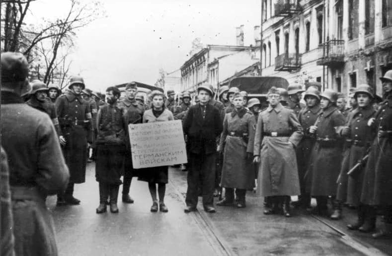 Résistants avant leur exécution à Minsk